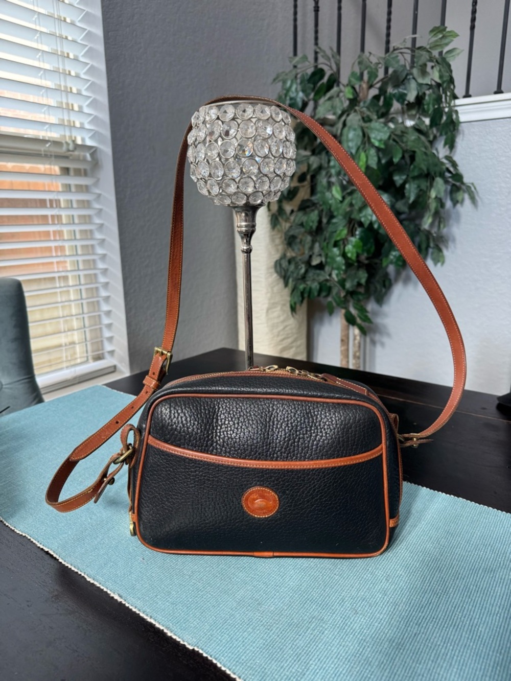 Vintage Dooney & Bourke Black Pebbled Leather Crossbody Bag